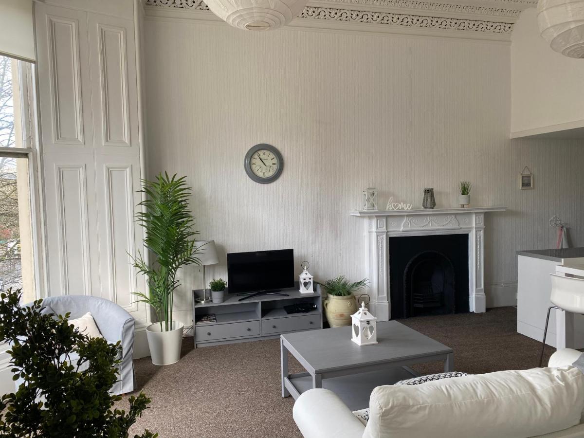 Captivating Apartment In Glasgow Westend Uk Екстериор снимка