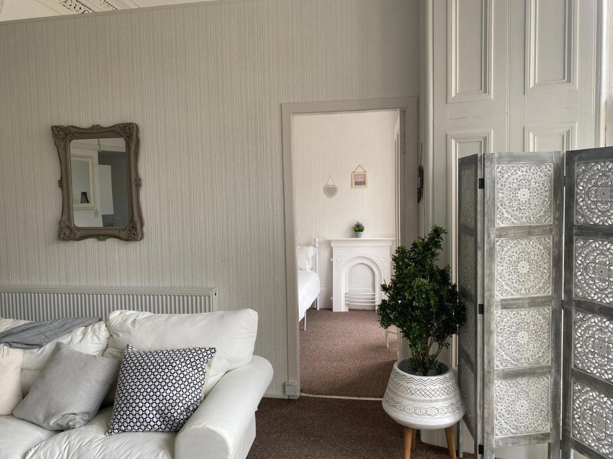 Captivating Apartment In Glasgow Westend Uk Екстериор снимка